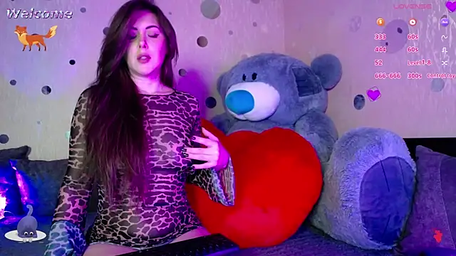 Snapshot of -CUTE-EVIL- chatting on September 18, 5:44 pm -CUTE-EVIL- online show from September 18, 5:44 pm