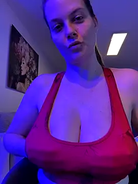 newMichelle online show from November 27, 7:33 am