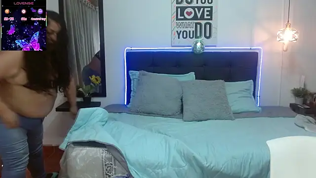 Keyla01  online show from March 20, 7:08 pm