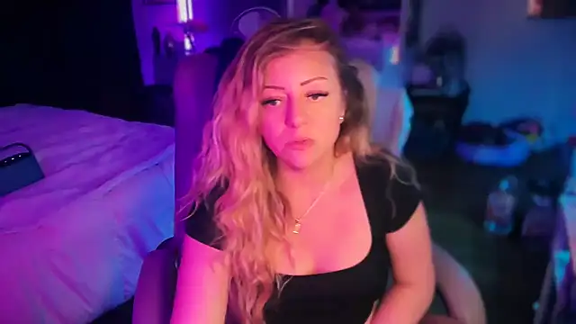 sage love online show from April 12, 3:20 am