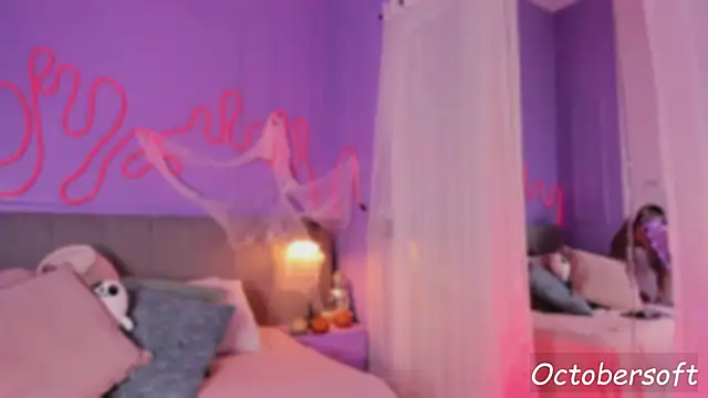 Snapshot of Sofly_s chatting on October 2, 12:21 pm Sofly s online show from October 2, 12:21 pm