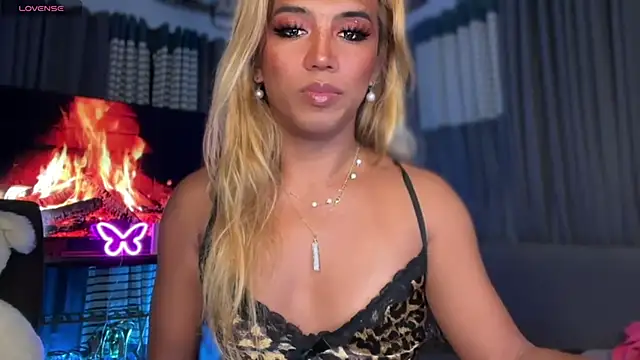 cockprincess diannaxx online show from October 13, 4:09 pm