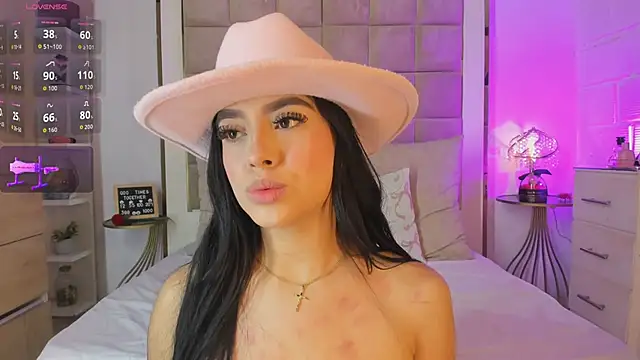 Snapshot of Victoria_adaams chatting on September 23, 3:21 pm Victoria adaams online show from September 23, 3:21 pm