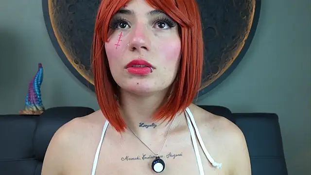 Snapshot of miss_sharlotte18 chatting on October 20, 6:11 pm miss sharlotte18 online show from October 20, 6:11 pm