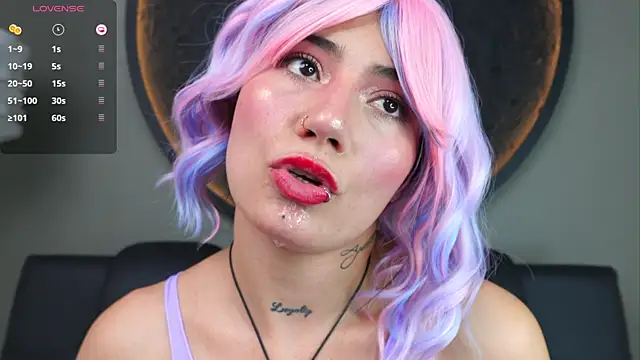 Snapshot of miss_sharlotte18 chatting on September 25, 6:28 pm miss sharlotte18 online show from September 25, 6:28 pm