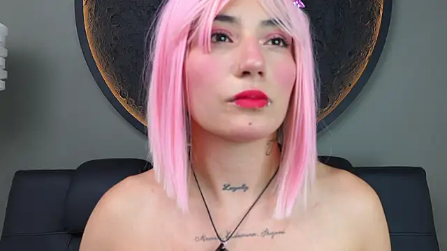 Snapshot of miss_sharlotte18 chatting on September 23, 6:17 pm miss sharlotte18 online show from September 23, 6:17 pm