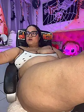 Snapshot of Teffy__xxx chatting on October 26, 1:56 am Teffy  xxx online show from October 26, 1:56 am