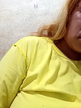 Snapshot of wet_babexxx chatting on October 18, 9:16 pm wet babexxx online show from October 18, 9:16 pm