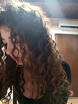 CurlyElisa online show from February 7, 3:38 pm