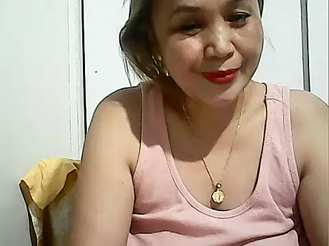 Lhadycarolyn online show from February 10, 7:28 pm