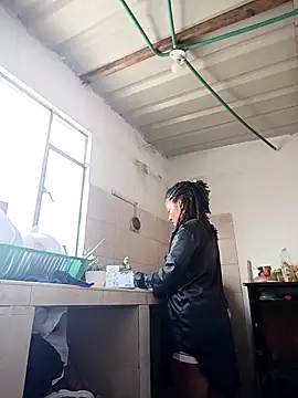 Snapshot of Bigassmommy_x chatting on September 26, 4:04 pm Bigassmommy x online show from September 26, 4:04 pm