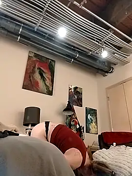 Snapshot of eatmeplease44 chatting on September 21, 8:24 am eatmeplease44 online show from September 21, 8:24 am