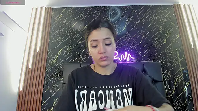 Tamara-evans online show from November 7, 7:52 pm