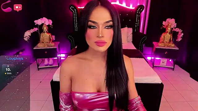 MsHannaSaint online show from September 20, 10:13 am