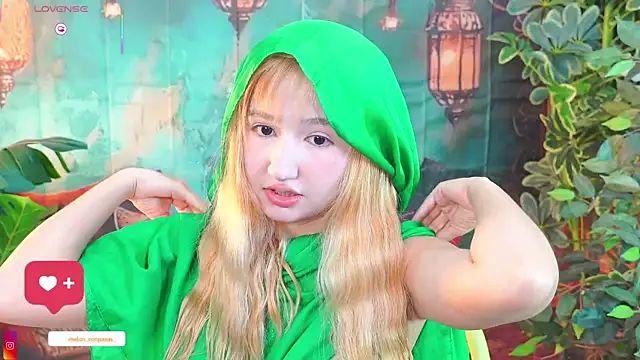 Snapshot of Pinkie_Princes chatting on October 31, 9:19 pm Pinkie Princes online show from October 31, 9:19 pm