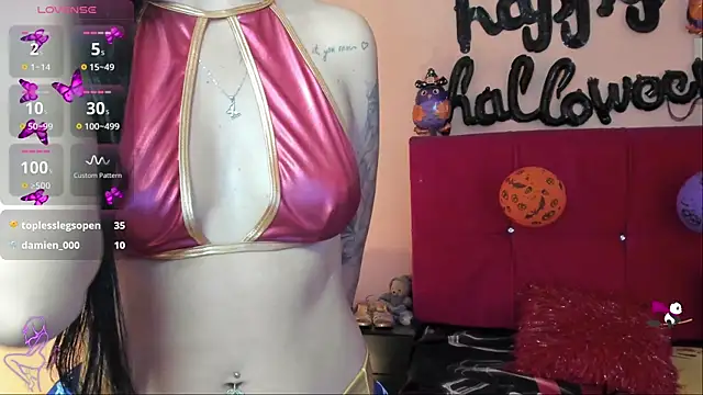 Snapshot of candymills1 chatting on October 30, 3:57 pm candymills1 online show from October 30, 3:57 pm