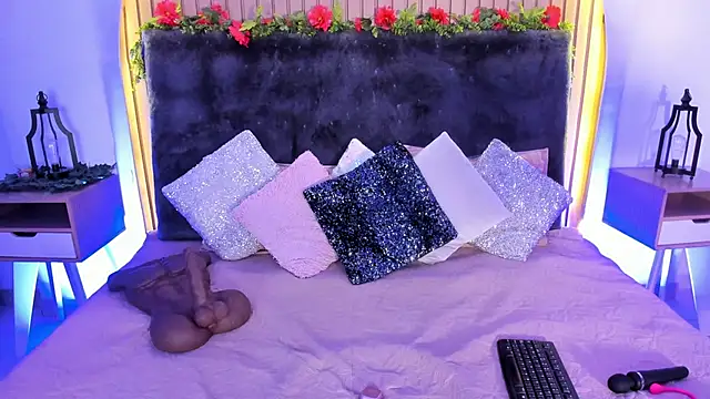 Snapshot of Karlagonzales_ chatting on October 12, 11:12 am Karlagonzales online show from October 12, 11:12 am