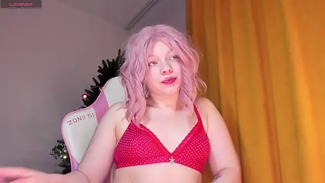 SueNiceeeee online show from December 18, 12:26 am