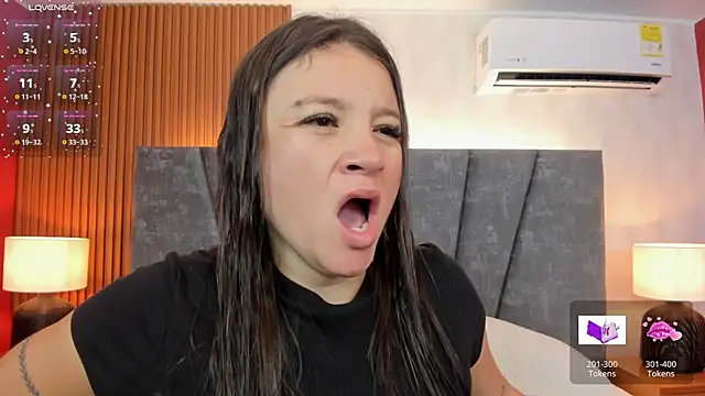 Snapshot of Falak_sweett_ chatting on October 6, 12:00 pm Falak sweett online show from October 6, 12:00 pm