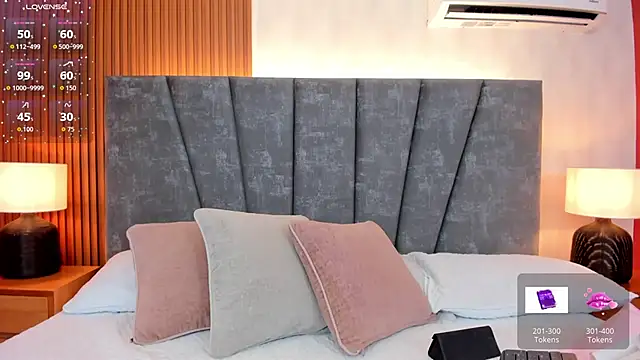 Snapshot of Falak_sweett_ chatting on October 31, 12:53 pm Falak sweett online show from October 31, 12:53 pm