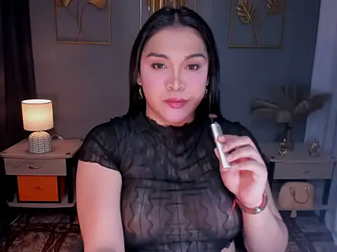 MaxeneCullens online show from October 3, 5:01 am