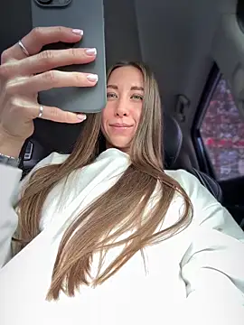 EvaCatt online show from April 3, 3:48 am