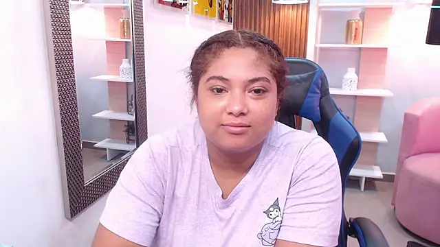 Snapshot of Kenya--Buhle chatting on September 18, 11:31 am Kenya--Buhle online show from September 18, 11:31 am