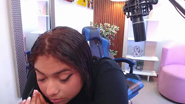 Snapshot of Kenya--Buhle chatting on September 16, 11:18 am Kenya--Buhle online show from September 16, 11:18 am