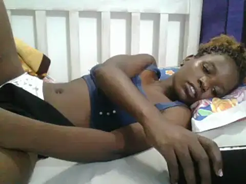 Snapshot of sweetchic_ chatting on October 21, 6:56 pm sweetchic  online show from October 21, 6:56 pm