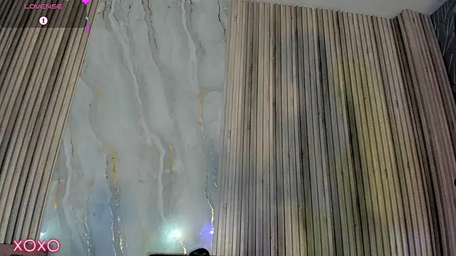 BriannaChelsea online show from April 8, 11:56 am