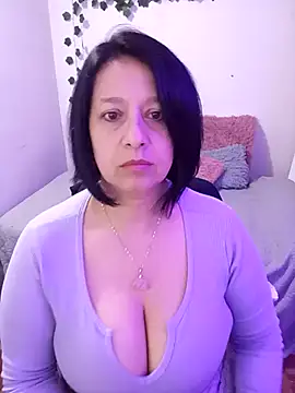 camilalatti online show from September 18, 5:33 pm