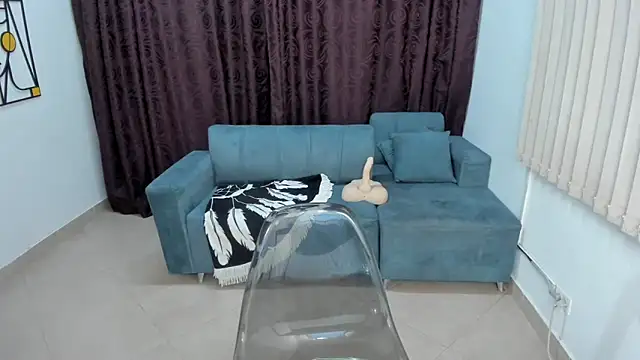 Snapshot of cintiagreyx chatting on September 30, 12:44 pm cintiagreyx online show from September 30, 12:44 pm