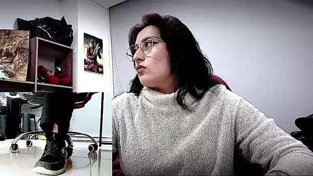 Scarlett Sen online show from February 26, 1:54 pm