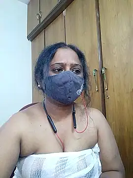 sexynayan23 online show from April 3, 1:42 pm