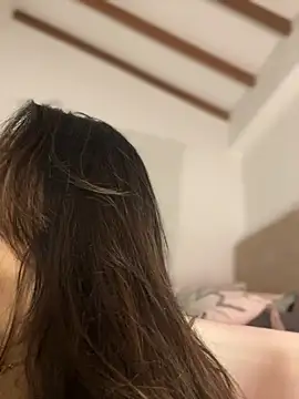 Little Amber6 online show from April 18, 12:57 am