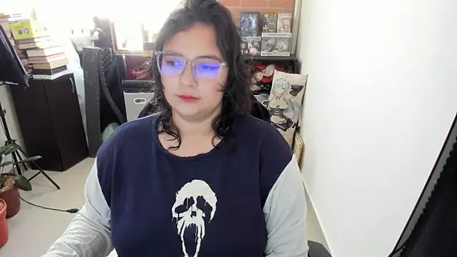 aika-dreams online show from October 6, 12:22 pm