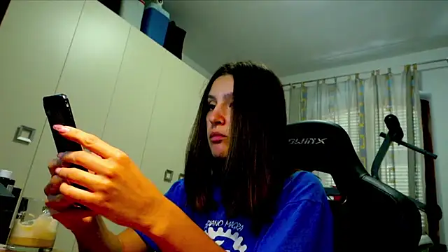 GodlyTheia online show from October 21, 9:46 am