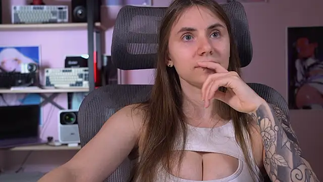  AnnaStark  online show from March 18, 8:14 pm