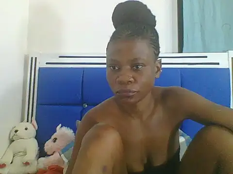 Snapshot of Sweetbaby004 chatting on September 25, 10:29 pm Sweetbaby004 online show from September 25, 10:29 pm