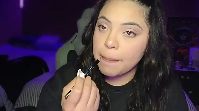 Snapshot of drizzypeach602 chatting on September 18, 4:44 am drizzypeach602 online show from September 18, 4:44 am