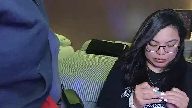 Snapshot of drizzypeach602 chatting on October 1, 2:49 am drizzypeach602 online show from October 1, 2:49 am