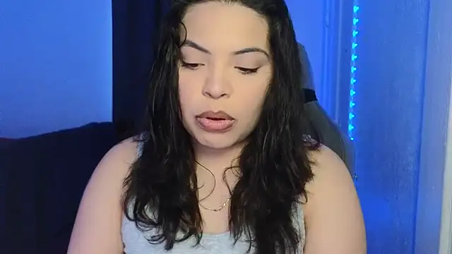 Snapshot of drizzypeach602 chatting on October 10, 3:33 am drizzypeach602 online show from October 10, 3:33 am