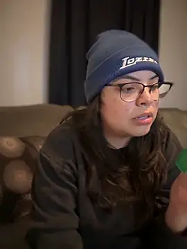 Snapshot of drizzypeach602 chatting on October 24, 5:14 am drizzypeach602 online show from October 24, 5:14 am