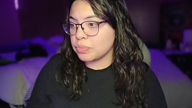 Snapshot of drizzypeach602 chatting on October 4, 4:51 am drizzypeach602 online show from October 4, 4:51 am