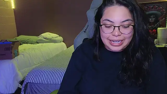 Snapshot of drizzypeach602 chatting on October 2, 3:00 am drizzypeach602 online show from October 2, 3:00 am