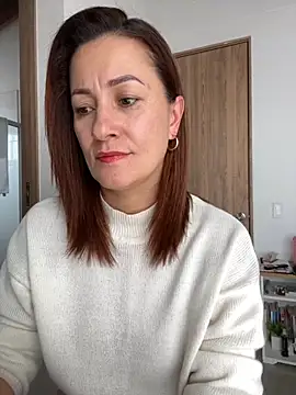 Snapshot of Verito_hot chatting on September 19, 7:02 pm Verito hot online show from September 19, 7:02 pm