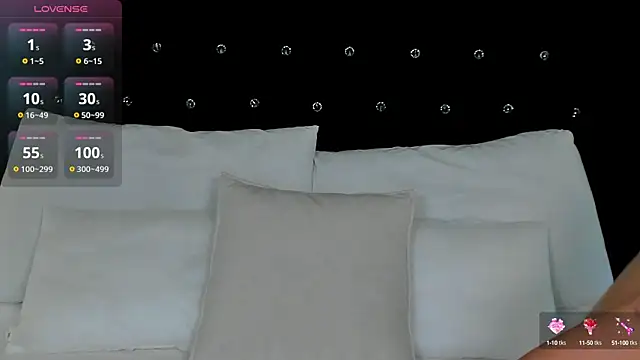 Snapshot of LianaFord chatting on October 9, 11:20 pm LianaFord online show from October 9, 11:20 pm