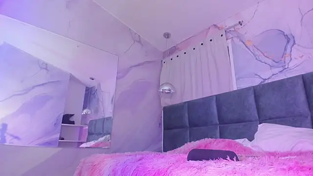 AntonellaRossi online show from March 6, 8:59 pm