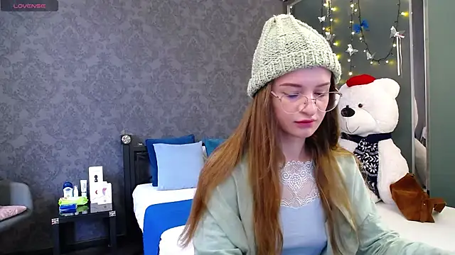 KateJonson online show from November 6, 9:04 am