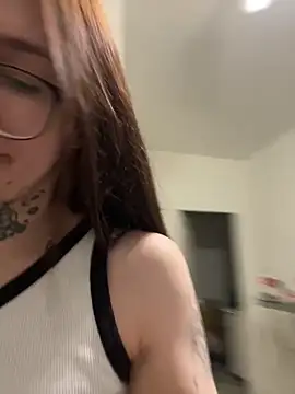 SarahLust online show from November 25, 10:54 pm